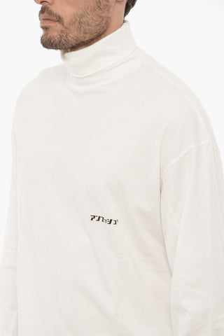 Langärmeliges T-Shirt mit hohem Kragen