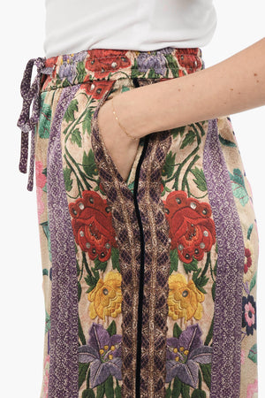 Seidenhose mit Blumenmuster