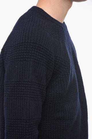 Rundhalspullover aus Jacquard-Schurwolle