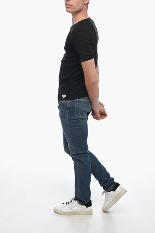 T-Shirt in Cotone a Coste con Dettaglio Hole