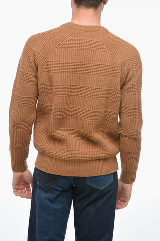버진 울 라운드넥 스웨터