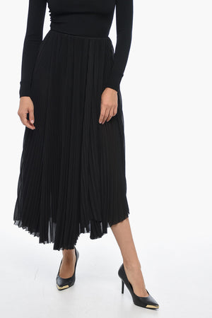 GARDE-ROBE Pleated Chiffon Skirt With Side Zip