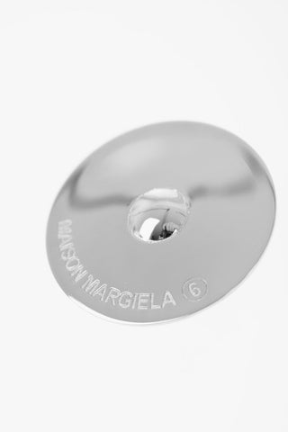 MM6 Orecchini in Ottone con Incisione Logo