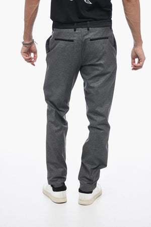 Maßgeschneiderte Hose mit Glitzereffekt und Satin-Detail