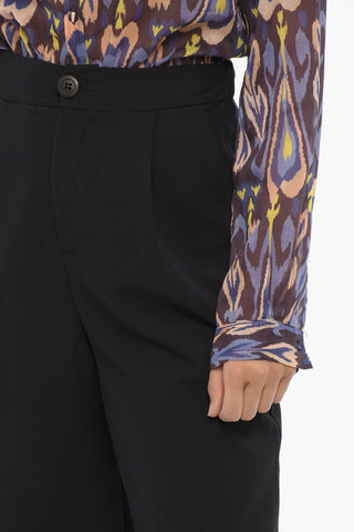 One-Pleat Wide-Leg Stretch Pants