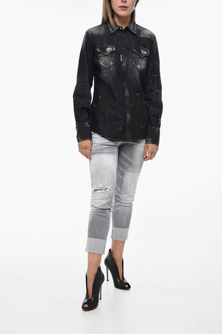 Camicia in Denim Distressed con Motivo Schizzi di Vernice