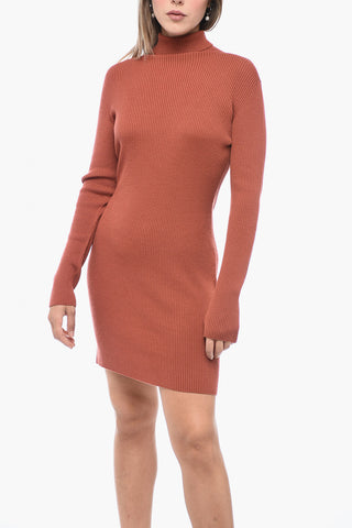 Rippstrick-Minikleid aus Wolle mit Rollkragen