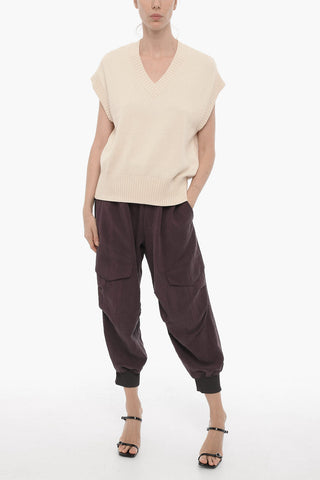 Sleeveless V-Neeck Sweater