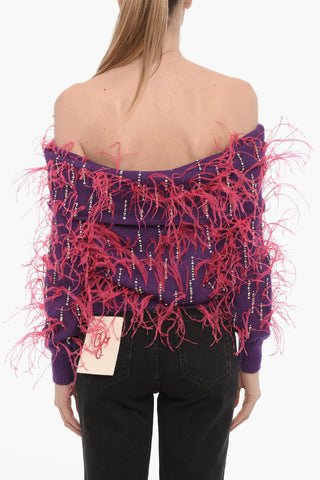 Maglia Scollo a Barca con Gioielli e Finte Piume