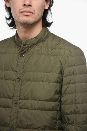 Leichte gesteppte Jacke mit Rundhalsausschnitt
