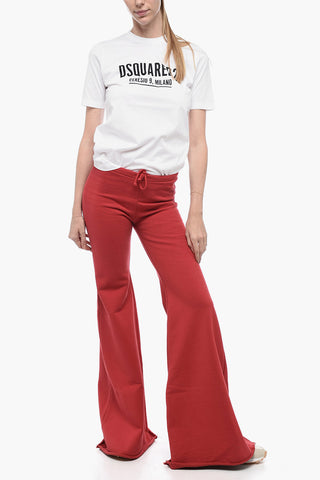 Joggers Svasati con Orlo a Taglio Vivo