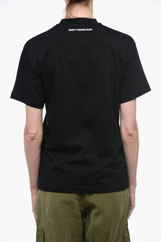 Solid Color Crew-neck T-Shirt with Contrasting Print
