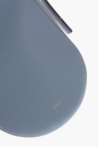 Leather Crossbodybag with Magnetic Closure
