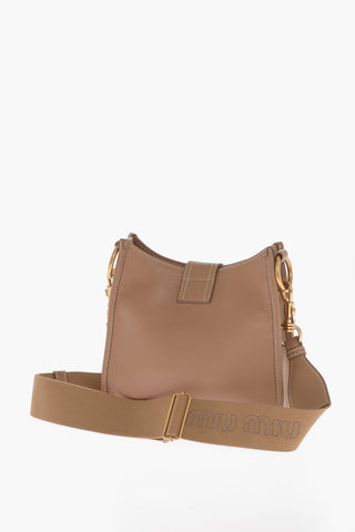 Borsa Saddle in Pelle Martellata con Moschettone