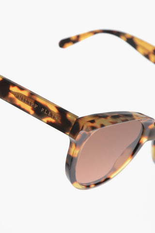 Wayfarer Sunglasses with Turtle Motif