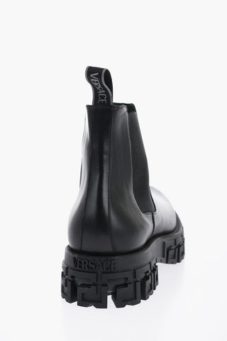 Leather Chelsea Boots With Trigreca Sole