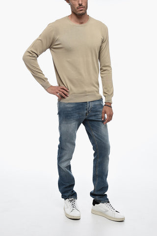 Oversized V-neckline Sweater