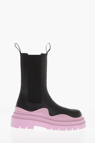Contrasting Sole TIRE Chelsea Booties