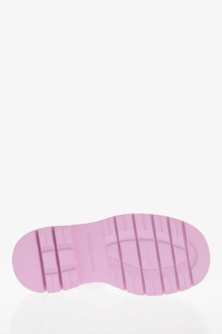 Contrasting Sole TIRE Chelsea Booties