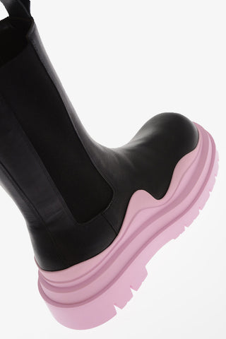 Contrasting Sole TIRE Chelsea Booties