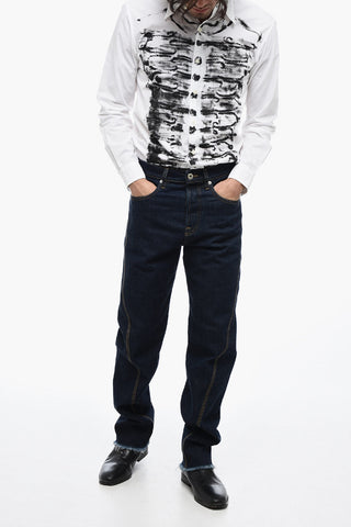 Straight Fit Frayed Jeans With 21cm Seam Detail