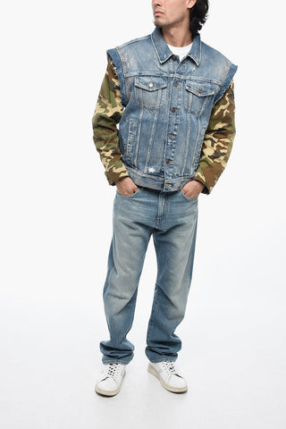 Jeansjacke im Destroyed-Look mit Camouflage-Ärmeln