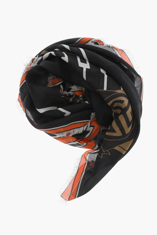 Foulard With Contrat Prints