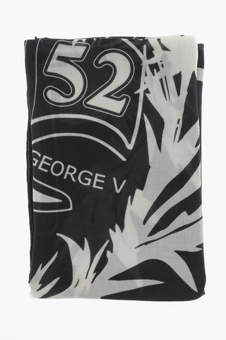 Scarf with Contrast Print