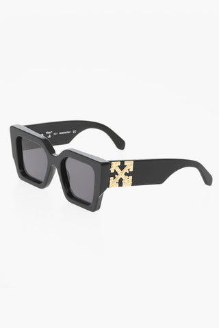 Oversized Cat-Eye Sunglasses with Golden-Logo