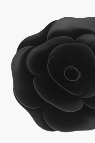 Flower-Shaped Latex Brooch
