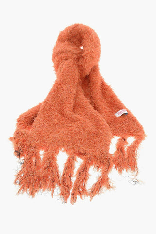Sciarpa Fluffy in Tinta Unita con Frange
