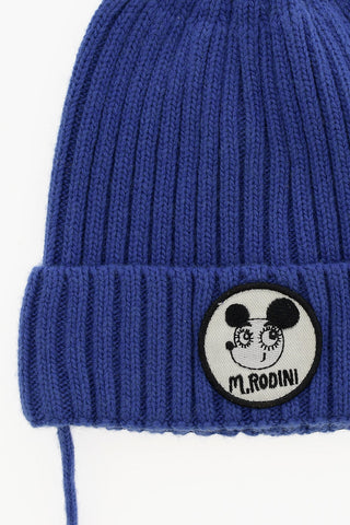 Beanie in Tinta Unita a Coste con Patch Logo a Contrasto
