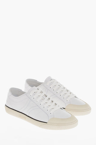 Sneakers in Pelle Logate con Suola a Contrasto