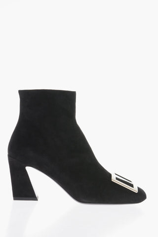 Stivaletti In Suede Con Fibbia Statement Tacco 8 cm