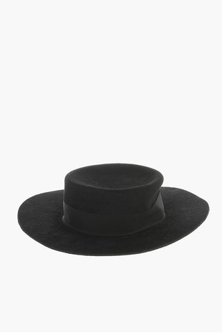 Cappello Canotier in Feltro con Cinturino a Catena