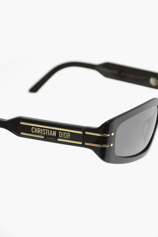 Rectangular SIGNATURE Sunglasses with Golden Details