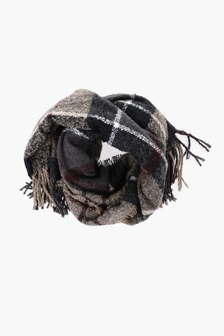 Bouclè Fabric Tartan Motif Scarf with Fringes