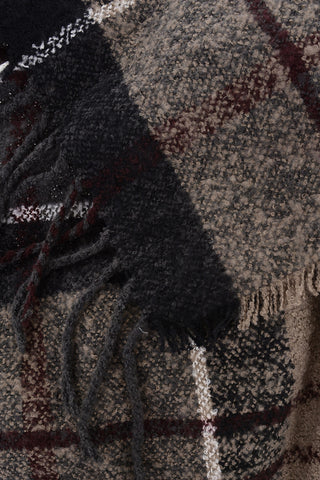 Bouclè Fabric Tartan Motif Scarf with Fringes