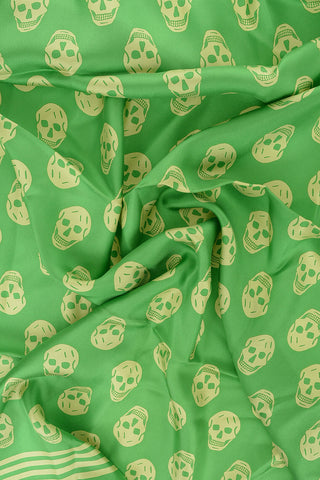 Silk BIKER Foulard withAll-Over Skulls