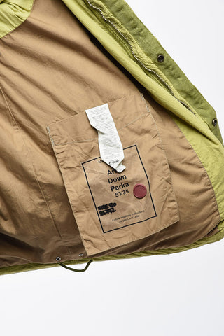 Solid Color Hooded Down Jacket