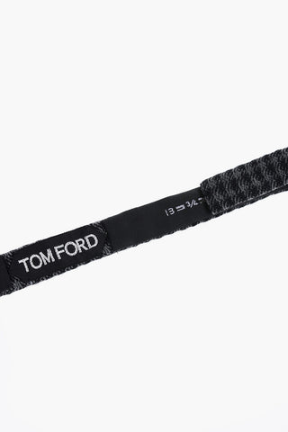 Checkered Wool Bow-Tie