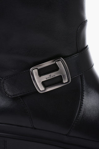 Stivaletti Biker in Pelle con Cinturino e Suola Track