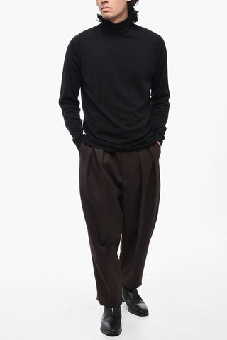 Maglia a Collo Alto in Lana Merino