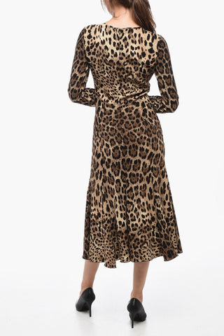 Abito Midi in Tessuto Animalier con Fondo Svasato