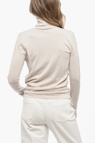 Maglia a Collo Alto in Lana Merino