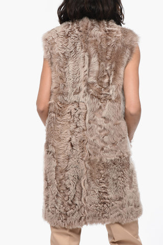 Cappotto Smanicato in Shearling con Bottoni a Pressione