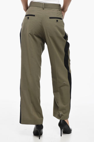 Pantaloni a Una Pince con Gamba Ampia
