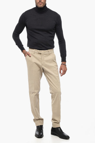 Solid Color Slim Fit Chino Pants