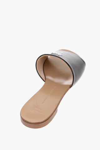 Sabot ROLL In Pelle Vegan Lucida con Monogram                     