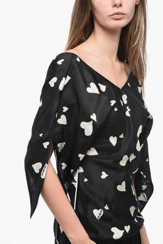 V-Neck Heart-Printed Silk Blosue